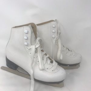Sherwood Ice Skating Shoes figure skating white leather